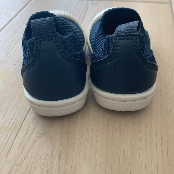 Cat & Jack
Toddler Corey Slip-On Sneakers - Picture 6 of 6